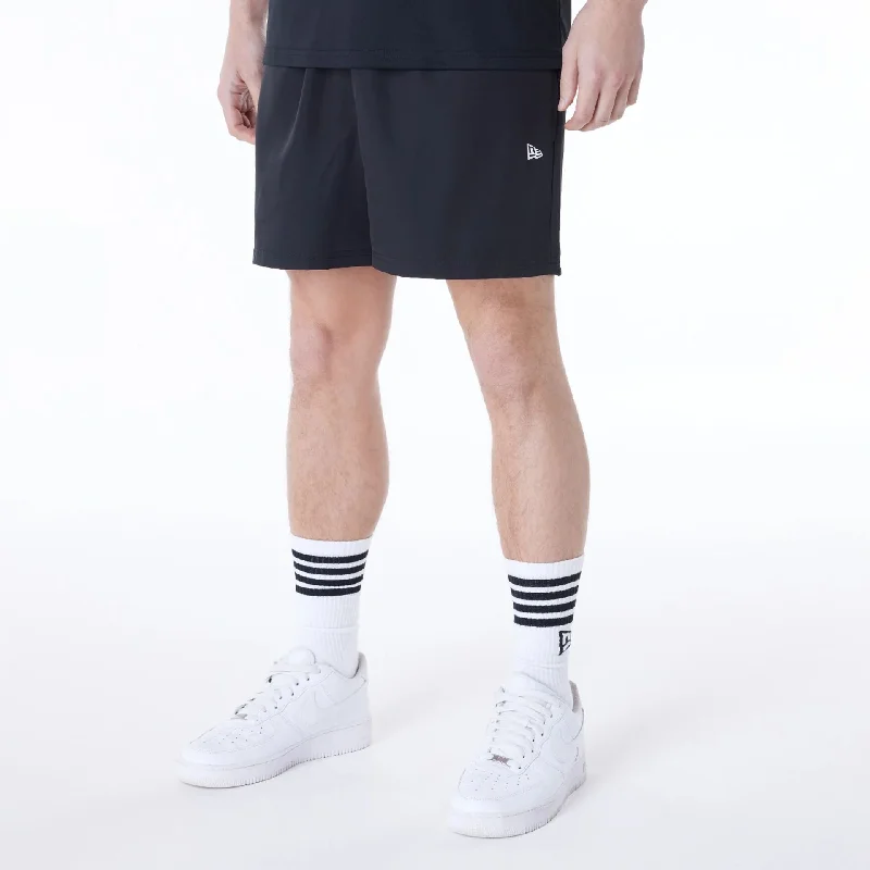 Men's Pants with SuspendersNew Era Essential Black Shorts