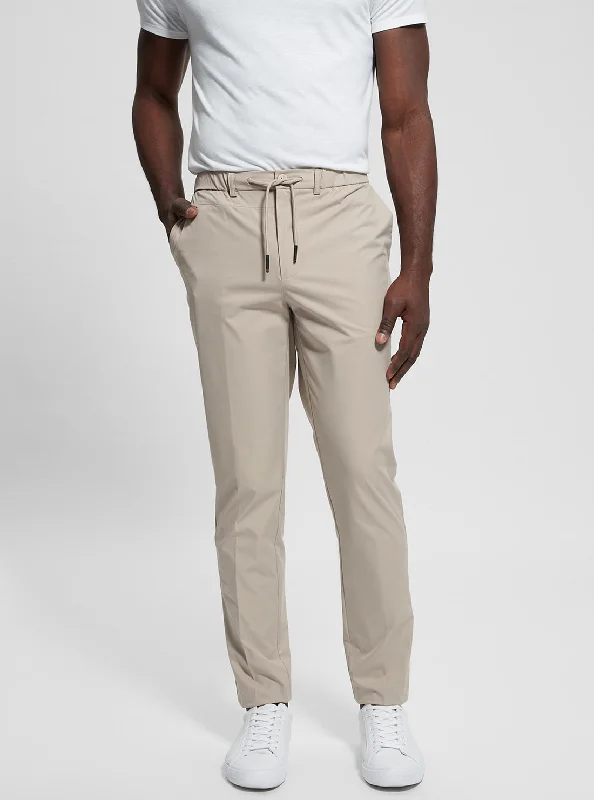 Men's Straight-Leg Jeans for a Classic FitBeige Tech Chino Pant