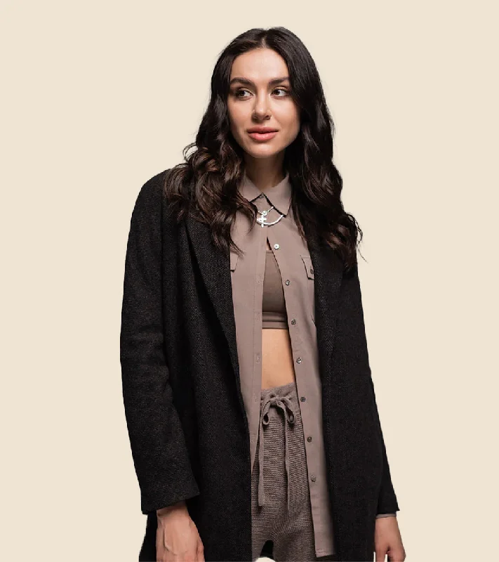 Inexpensive Rip and Tear Men's JeansWomen coat with brown shirt