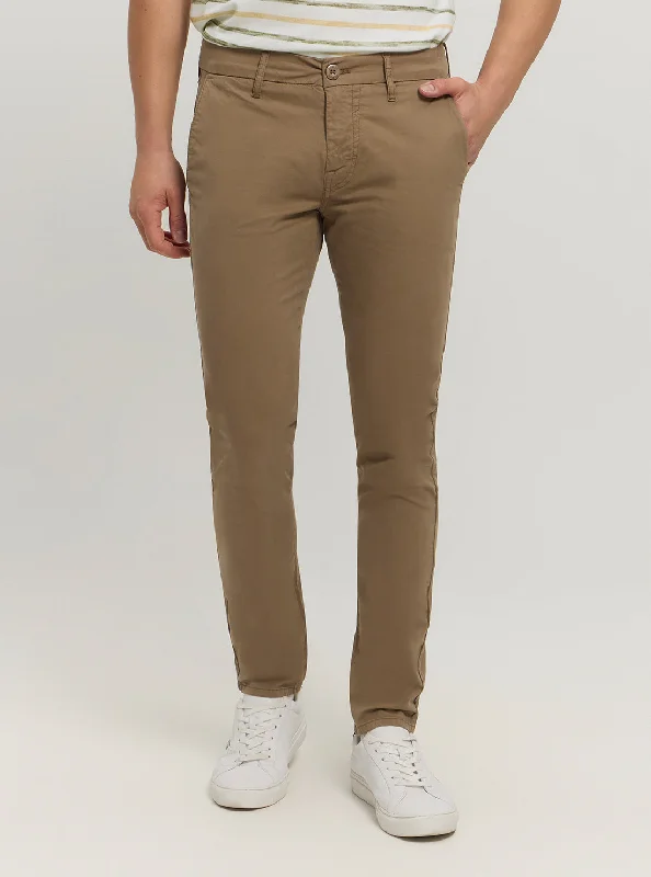 Men's Skinny Jeans for a Trendy LookBrown Daniel Skinny Chino Pants