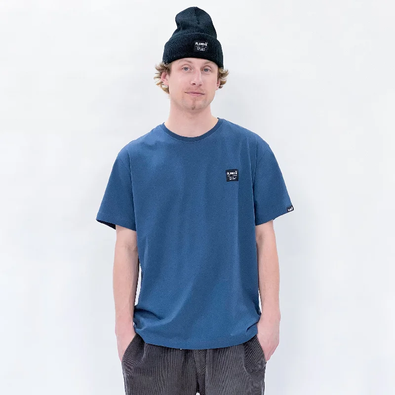 Men's Shirts with CollarsEssentials Organic T-Shirt