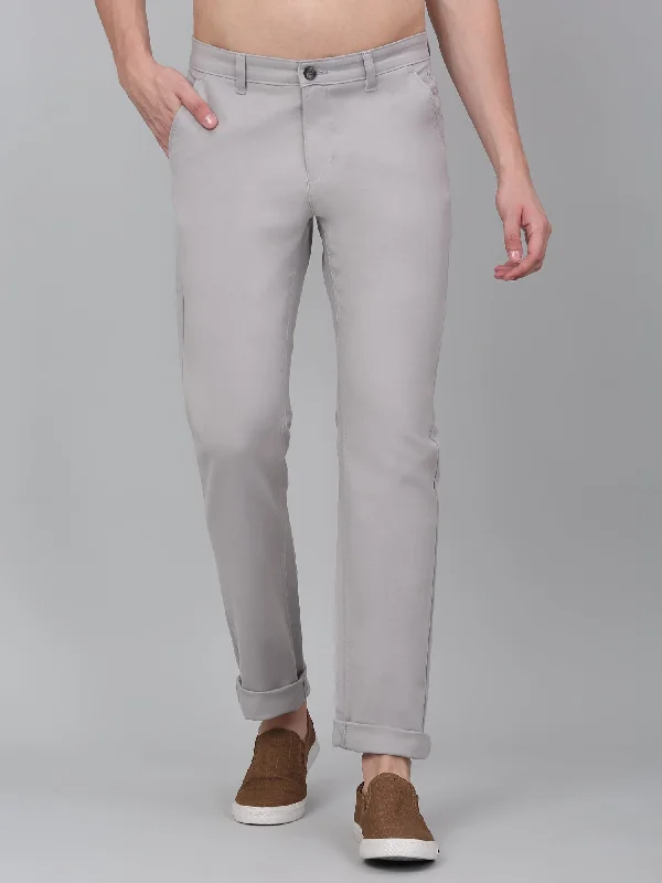Men's Pants with Logo EmbossmentsMen's Grey Solid Non-Pleated Casual Trouser