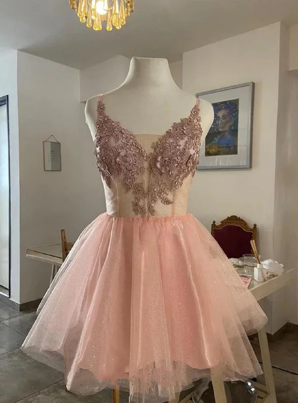Fit-And-Flare DressPink Tulle Sequins Appliques Homecoming Dress