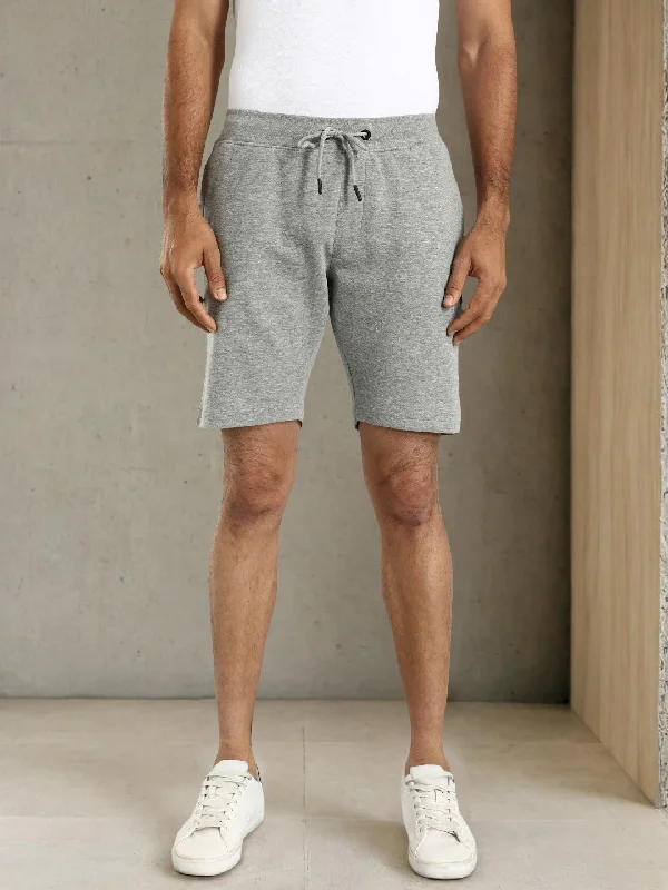 Men's Pants with Functional PocketsMen Solid Cotton Blend Shorts