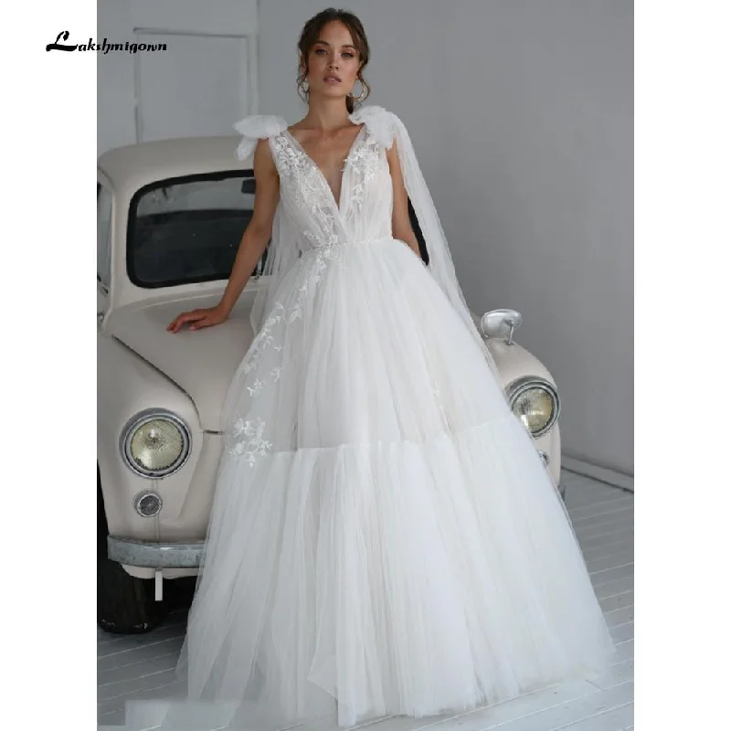 women's retro dressesRoycebridal Lace Tulle Backless V Neck Bow Wedding Dresses