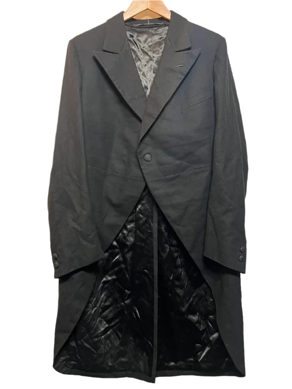 Affordable Men's Winter CoatsMens Black Dinner Jacket (Size M)