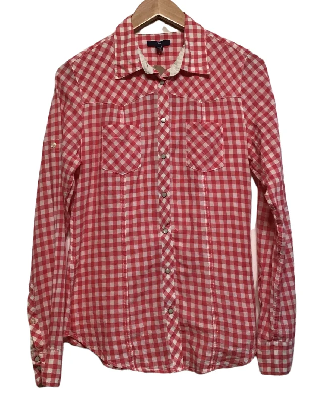 Men's Regular-Fit Shirts for a Classic FitGap Red Checkered Shirt (Size M)