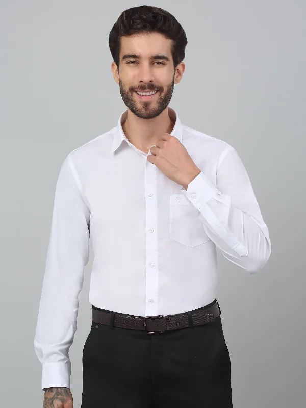 Stylish Men's Graphic T-ShirtsMen's White Formal Plain Full Sleeve Shirt
