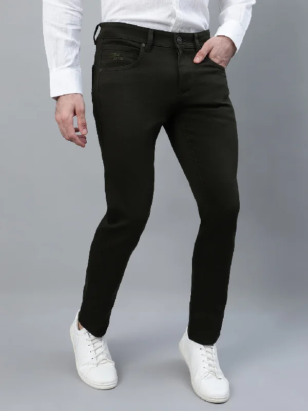 Men's Pants with Shallow PocketsMen's Olive Green Solid Non-Pleated Casual Trouser
