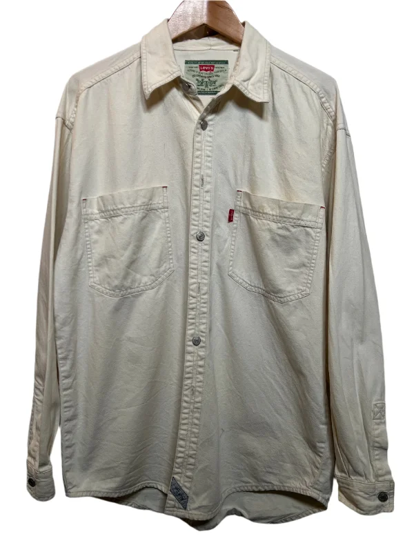 Men's Checkered Shirts for a Retro FeelLevi's White Long Sleeved Shirt (Size XL)