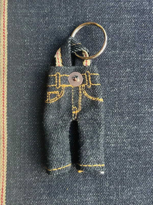 Sustainable Eco-Friendly Men's JeansTiny Pants Keychain | OG Nihon