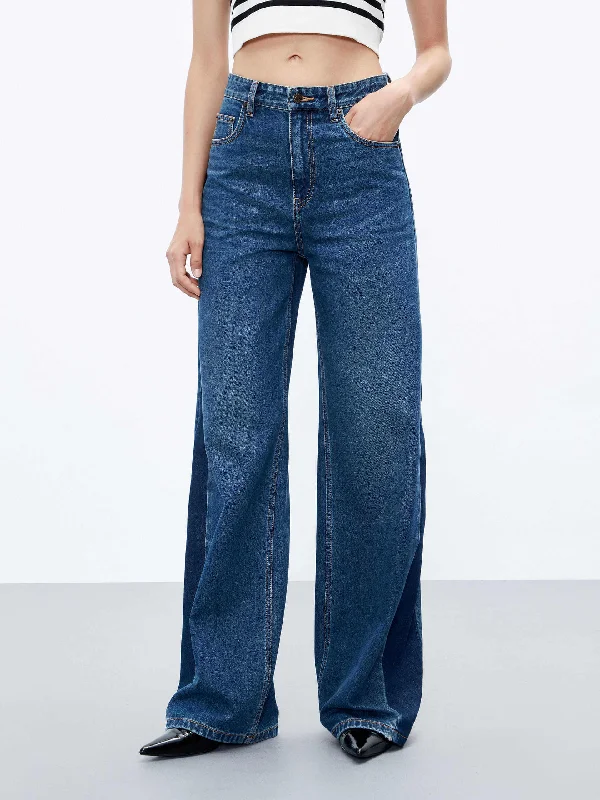 Men's Straight-Leg Jeans in Dark WashContrast Detail Straight Jeans