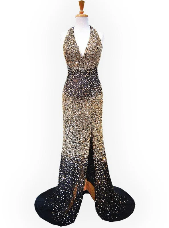 Retro DressSexy Evening Gown Halter Deep V-neck Backless Beaidng Crystal Formal Gowns