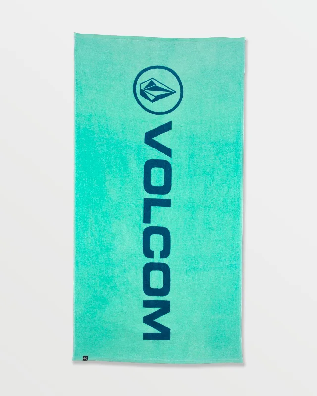 Jeans for Men with a Big BellyWordmark Towel - Ocean Teal