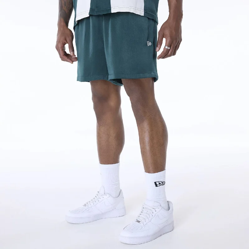 Men's Patterned Pants with StripesNew Era Woven Dark Green Shorts
