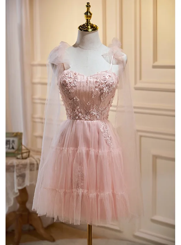 women's bespoke dressesPink Tulle Appliques Straps Homecoming Dress