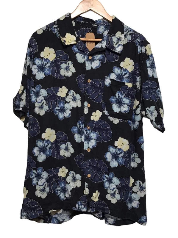 Men's Floral Print Shirts for Spring and SummerBlue and White Shirt (Size M)