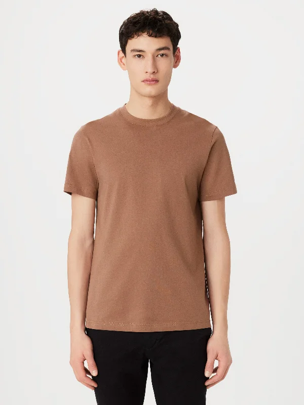 Men's Shirts with Barrel CuffsThe Essential Slim T-Shirt in Walnut