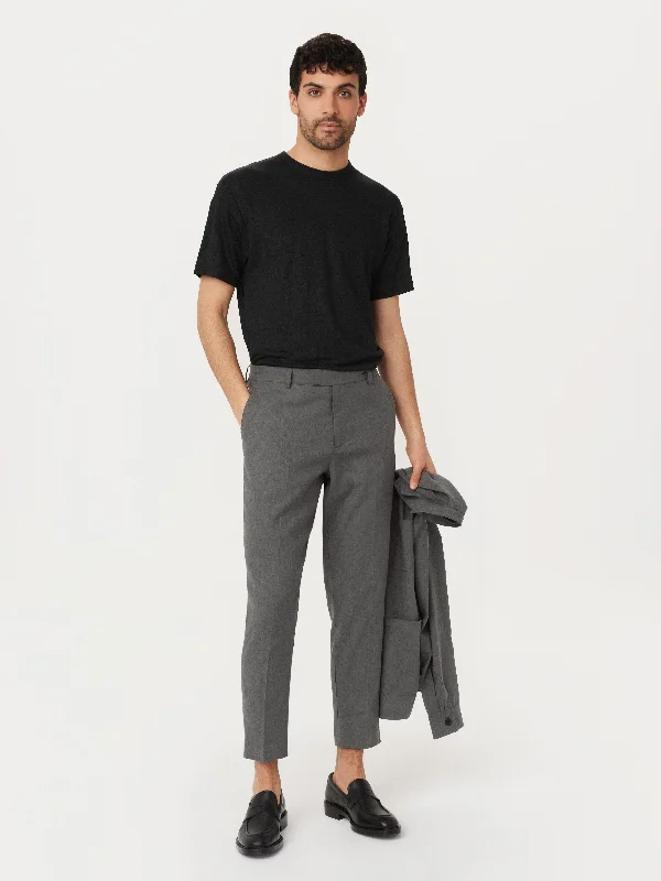 Men's Shirts with Adjustable CuffsThe Linen T-Shirt in Black