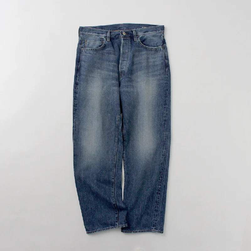 Jeans for Men with a Curvy BodyORDINARY FITS / Loose Denim Used
