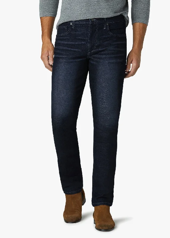 Latest Men's Jeans TrendsTHE BRIXTON