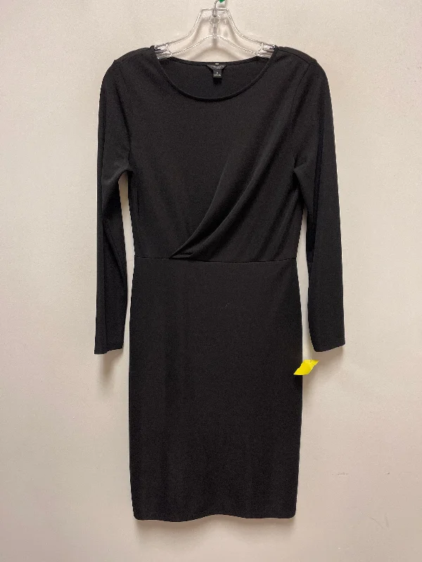 Peplum Hem DressDress Casual Short By Ann Taylor In Black, Size: Sp