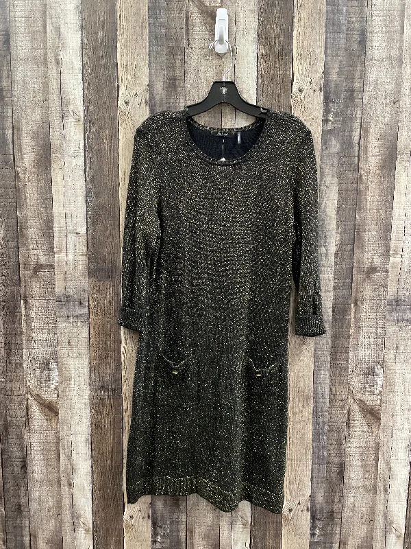 women's high-end dressesDress Sweater By Daisy Fuentes In Black & Gold, Size: L
